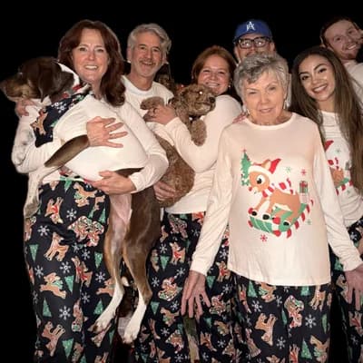 JoAnn Richmond with family